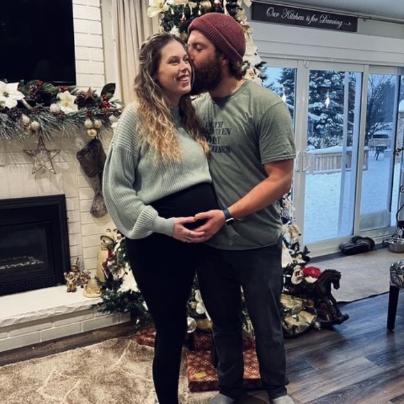 Meet your Posher, Heather - Picture 1 of 1